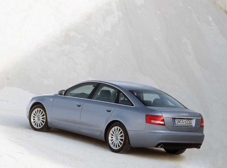  Audi A6 3.2 Quattro Security (4F, C6) 2005 года  (фото 3 из 9)